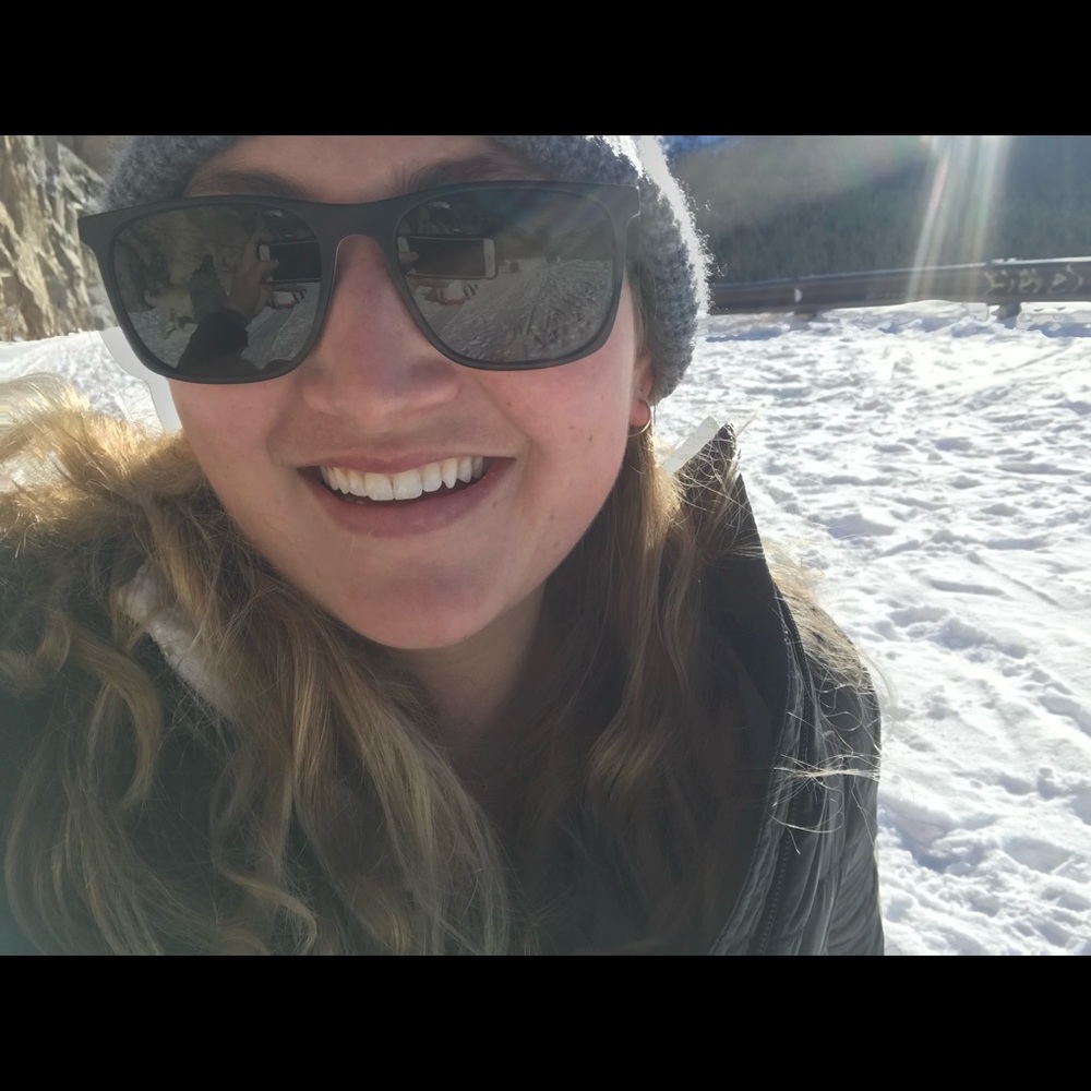 Meet your Posher, Hannah
